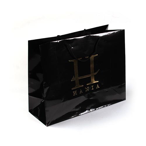 black shopping bag