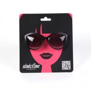 sunglasses displaying card