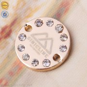 Sinicline laser logo metal tag with rhinestones ML246